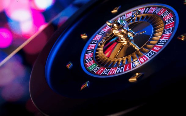 Mobile app sportsbook and live-dealer lobby integration